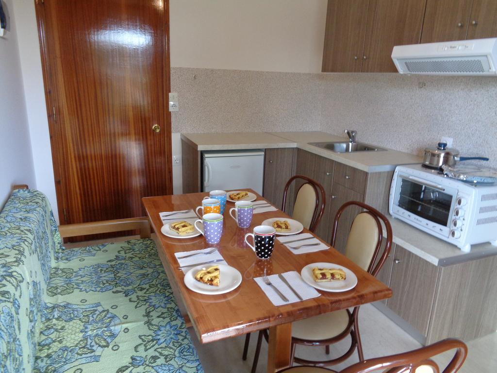 Apartamento Skyline Velonádes Habitación foto